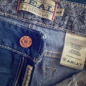 Ariat R.E.A.L. 30 R jeans